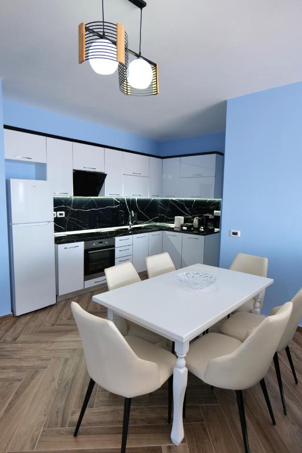 Kosta Apartments Sarandë Exteriör bild