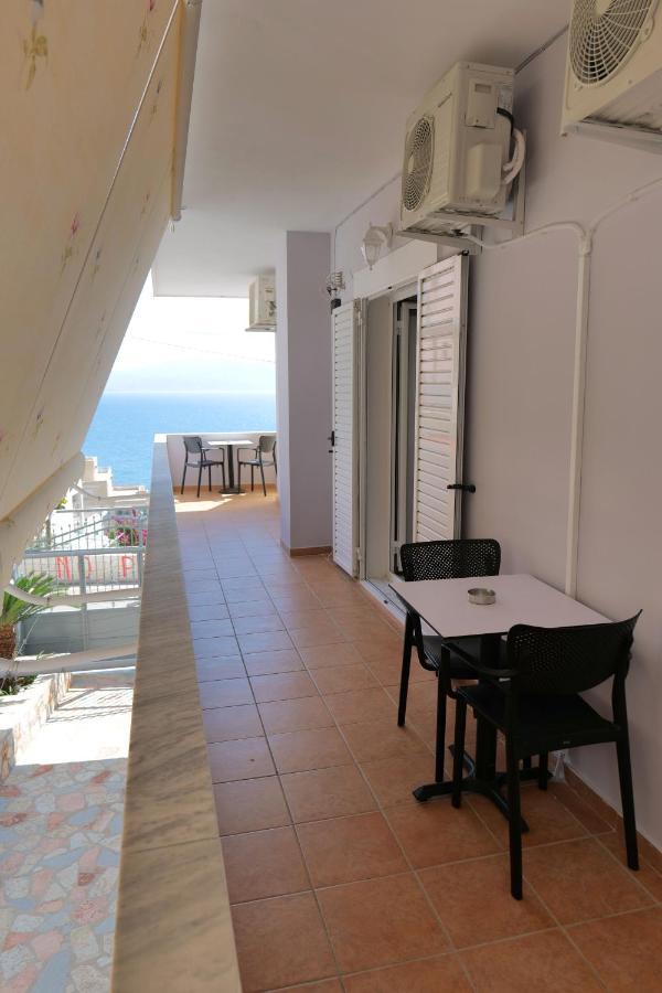 Kosta Apartments Sarandë Exteriör bild