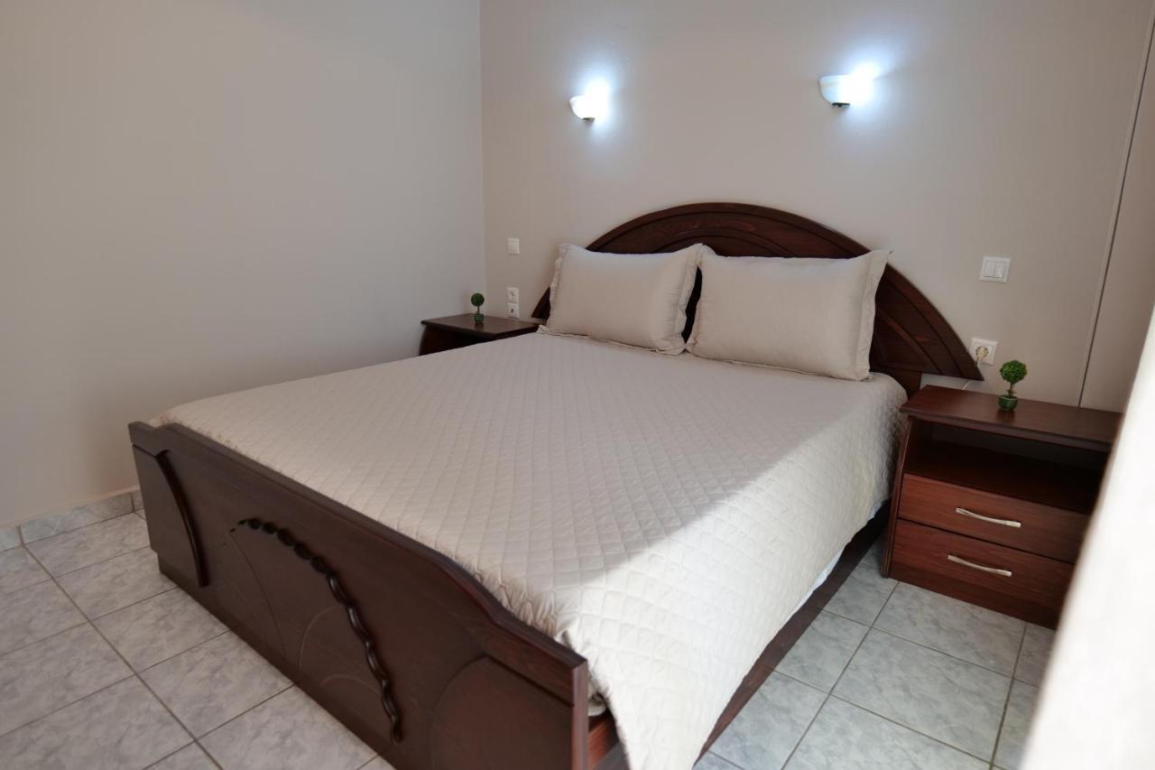 Kosta Apartments Sarandë Exteriör bild