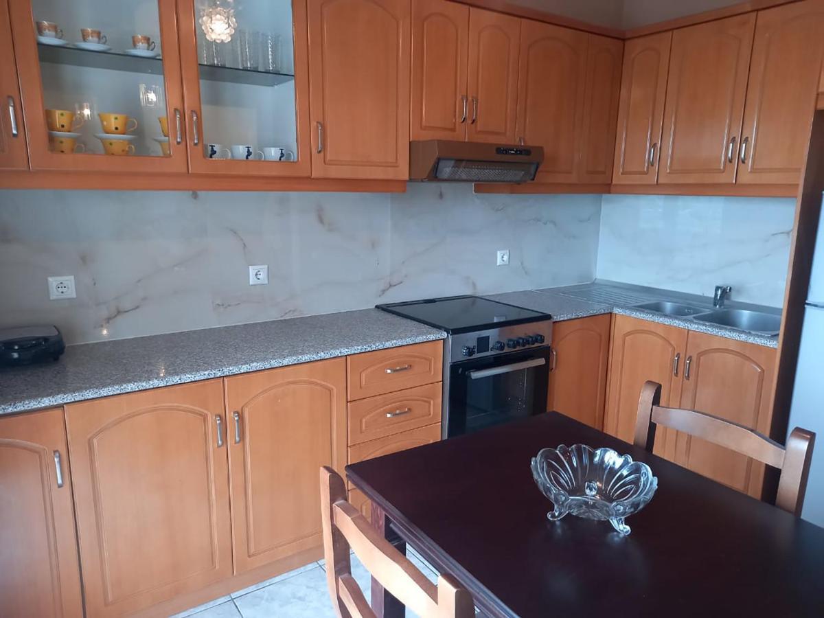 Kosta Apartments Sarandë Exteriör bild